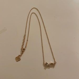 Rose Gold Kendra Scott necklace